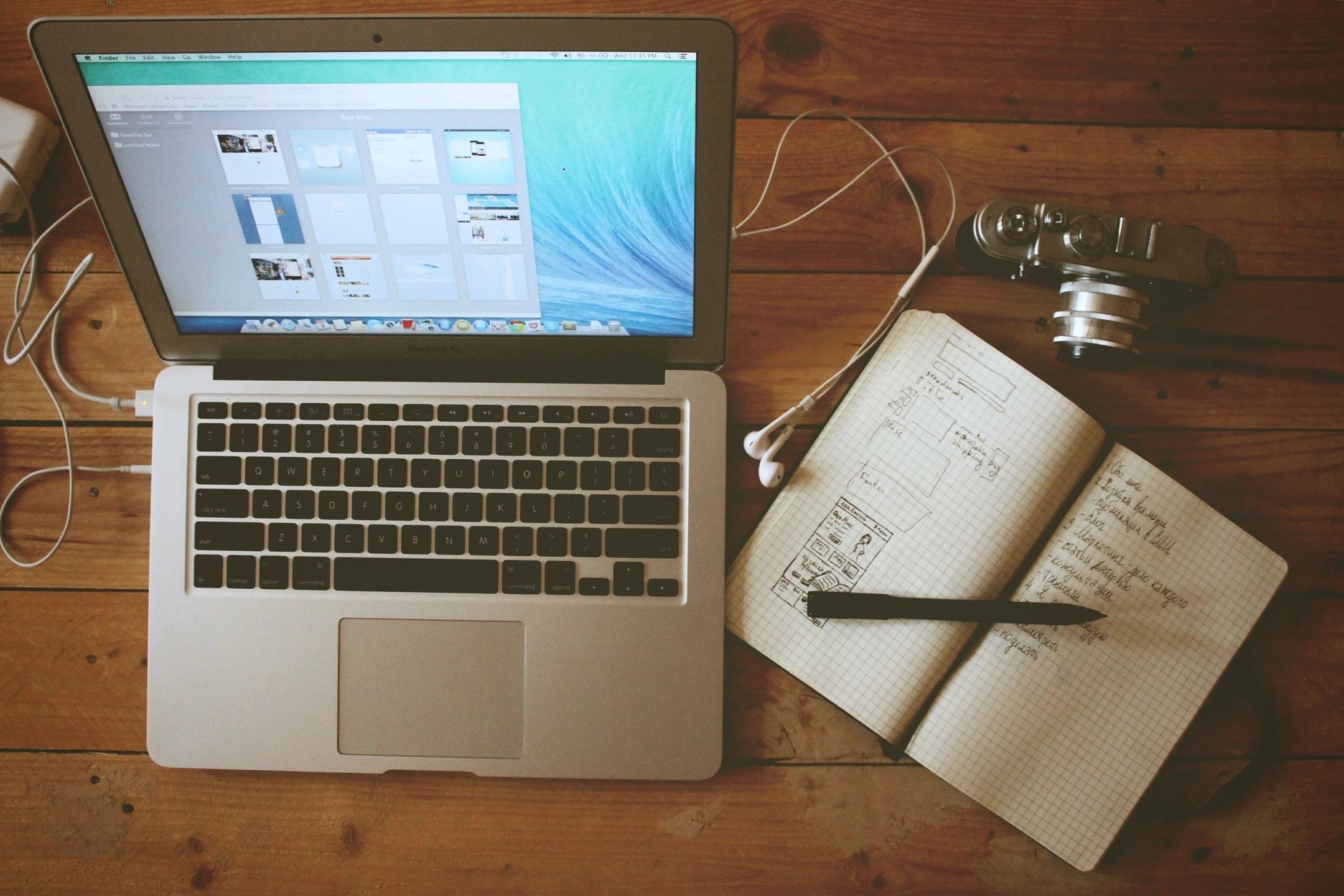 Why People Visit Your Website but Never Contact You